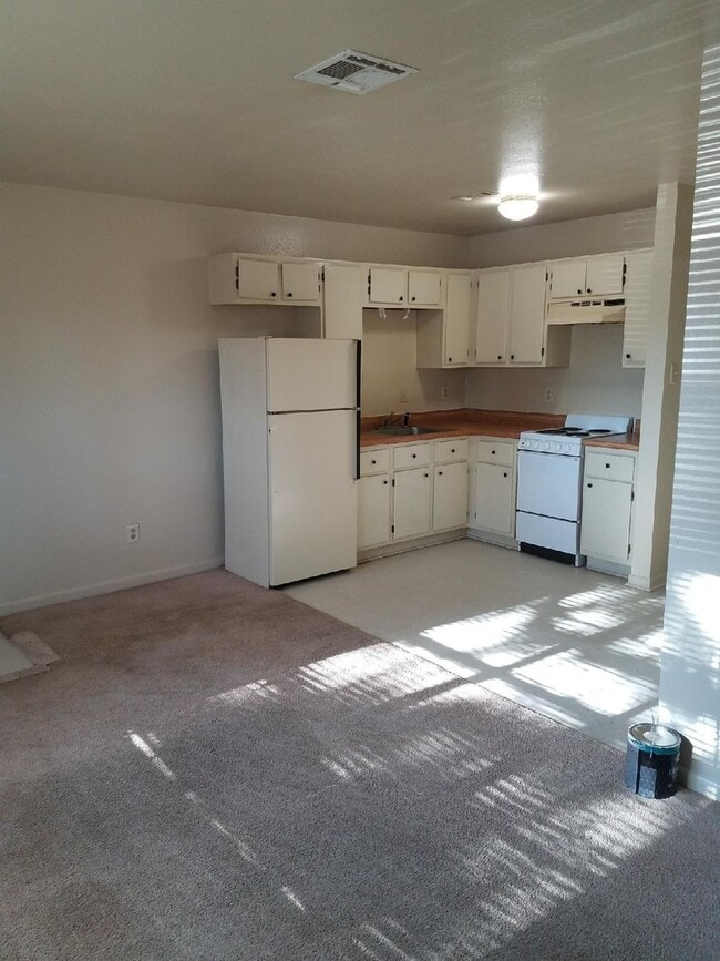 Photo - Bryan - 1 bedroom 1 bath 4plex