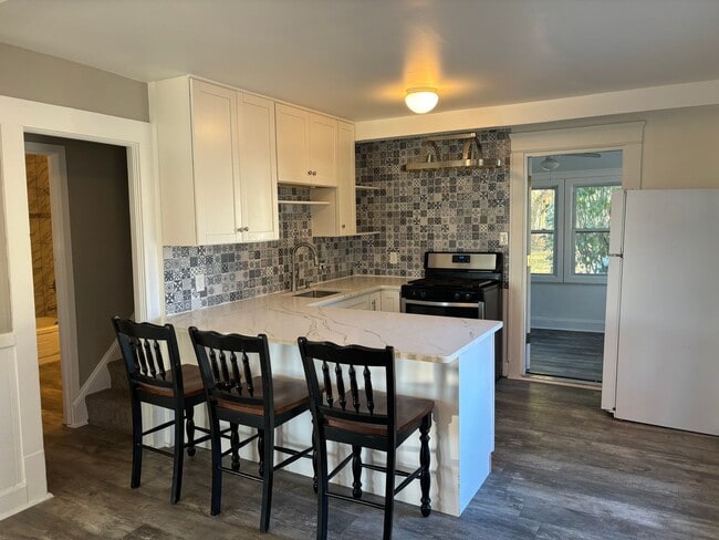 Photo - 4916-4918 W 220th St Unit 4916-4918 West 220th