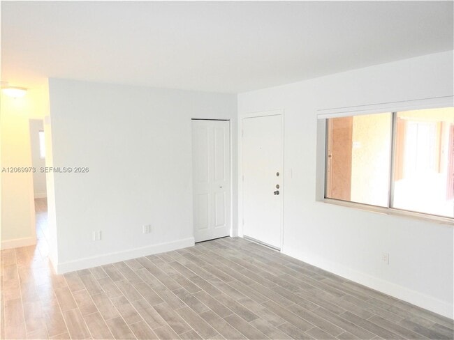Photo - 8401 SW 107th Ave Unit 211E