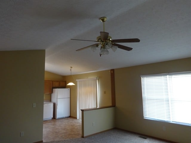 Photo - 15 Glengary Dr