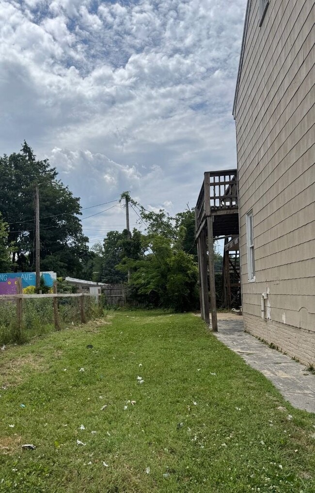 Photo - 518 N Pershing Ave