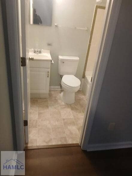 Photo - 125 Rolland St
