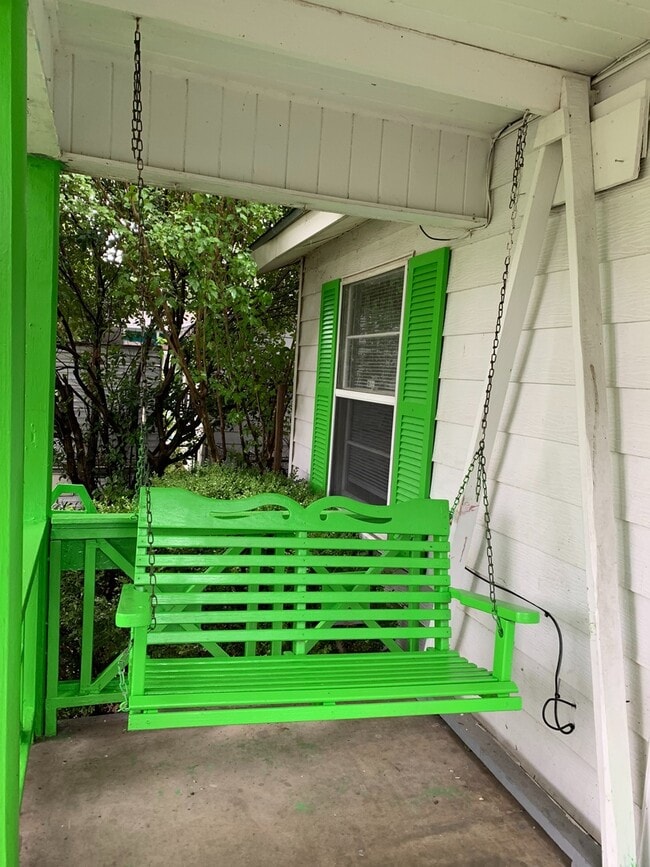 Photo - Single Family Home *LEASING SPECIAL AVAILABLE*