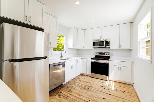 Photo - 1721 Olney Rd