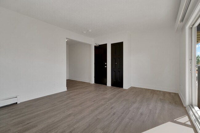 Photo - Beach House Apartments