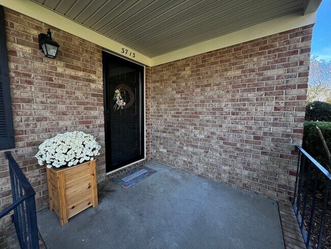 Photo - Beautiful All-Brick Ranch in the Heart of ...