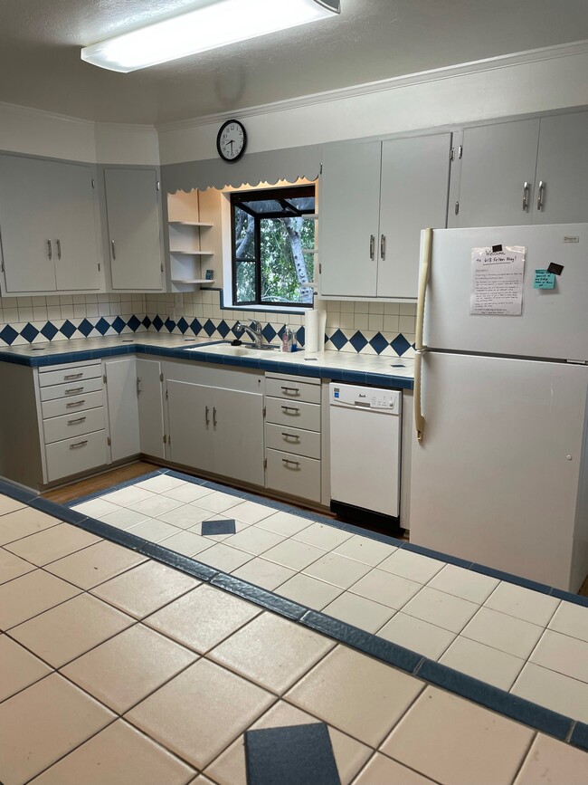 Photo - 618 Felton Way