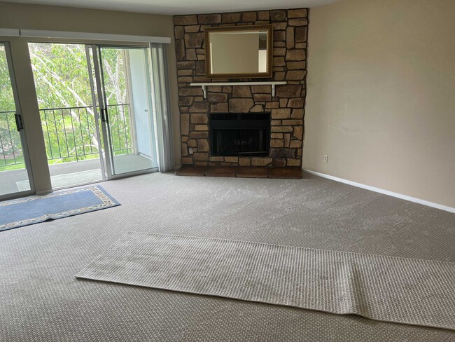 Photo - 7737 Briarsprings Dr Unit 7737