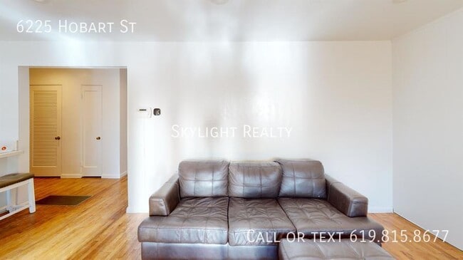 Photo - 6225 Hobart St