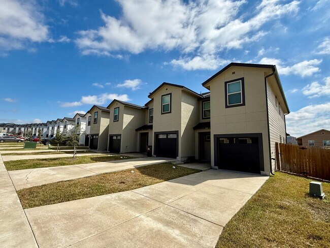 Photo - Beautiful Quadplex Unit Available for Rent...