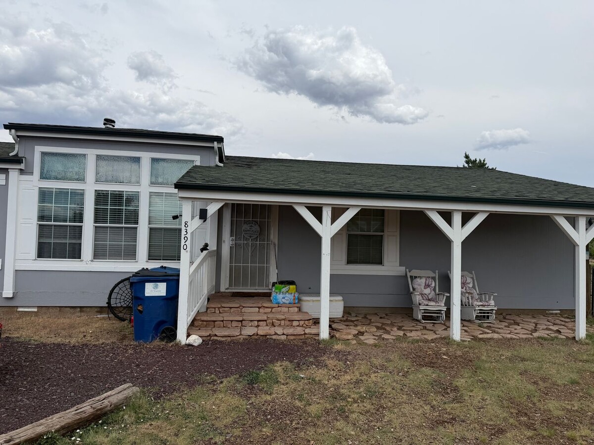 Photo - 3 Bed | 3 Bath Home – Doney Park