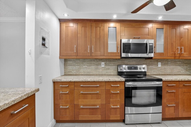 Photo - 830 S Hollybrook Dr Unit 310