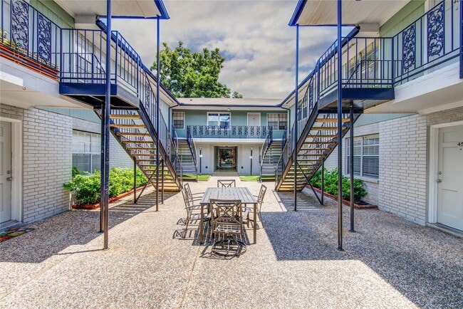 Photo - 800 Heights Blvd Condo Unit 49