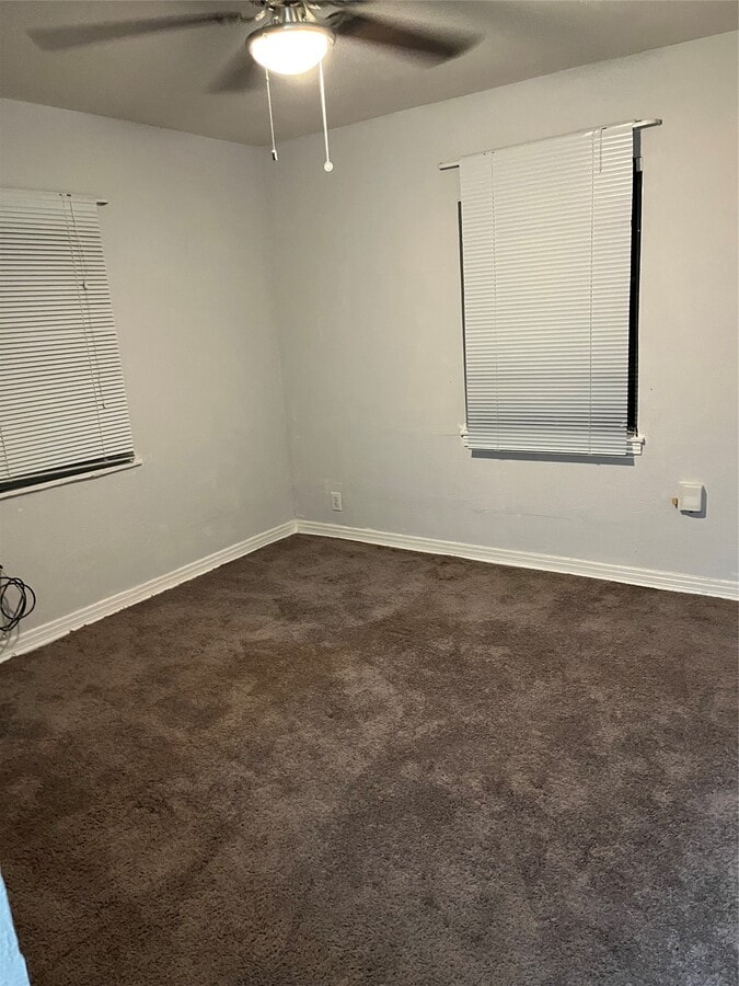 Photo - 7634 S Hall St