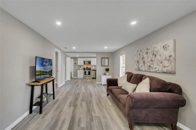 Photo - 1719 W 3rd St
