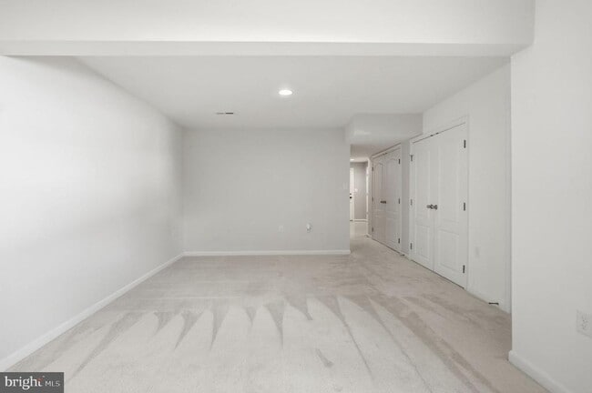 Photo - 43 Cecily Way