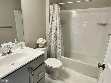 Photo - 154 Woodwinds Dr