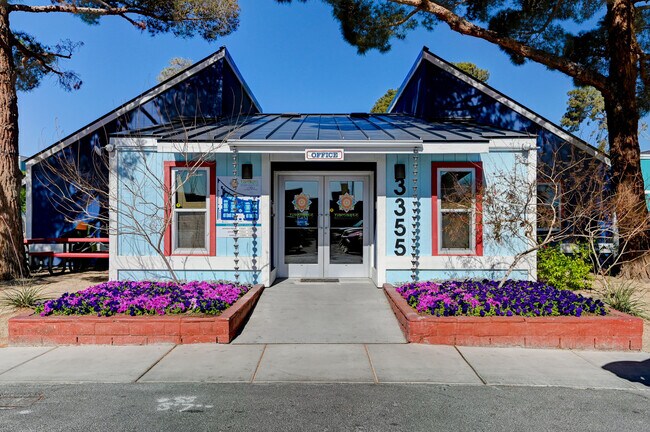 Photo - Namaste Apartments