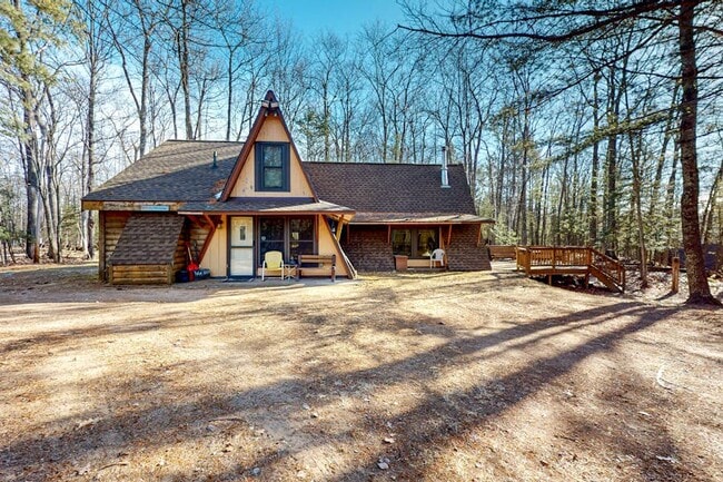 10361 Cedar Falls Rd