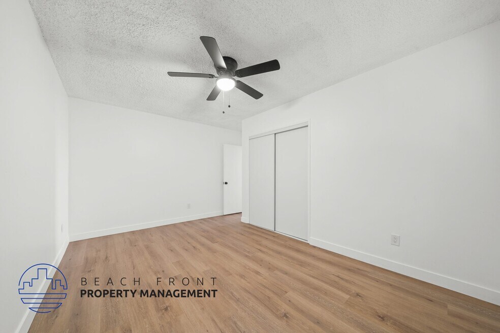 2511 Voorhees Ave.