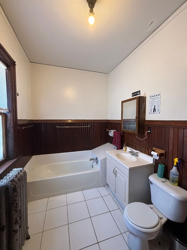 Photo - The Mansion Unit 3