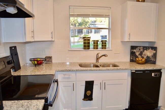 Photo - Beautifully remodeled 4 bedroom 2 bath hom...