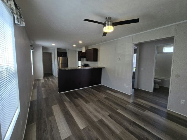 Building Photo - 231 Cardinal Ln