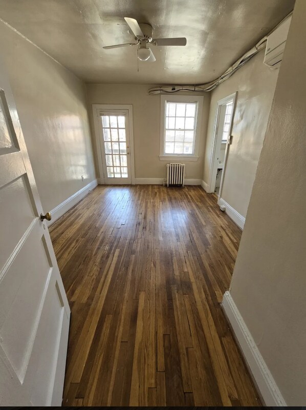 Photo - 608 N Arthur Ashe Blvd Unidad 2 bedroom