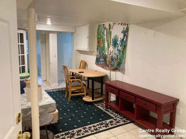 Photo - 122 Westbourne Terrace Unit B