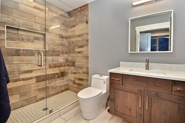 Photo - Gorgeous Top Floor Prospector Condo!
