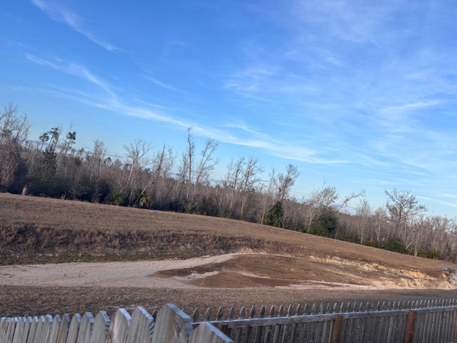 5544 Mars Hl Ln