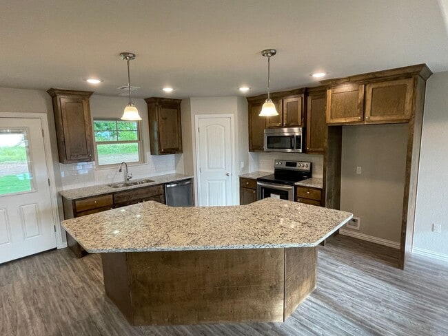 Photo - Beautiful 3/2 home in convenient location