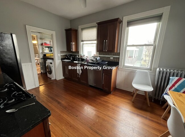 Photo - 85 Easton St Unit 3