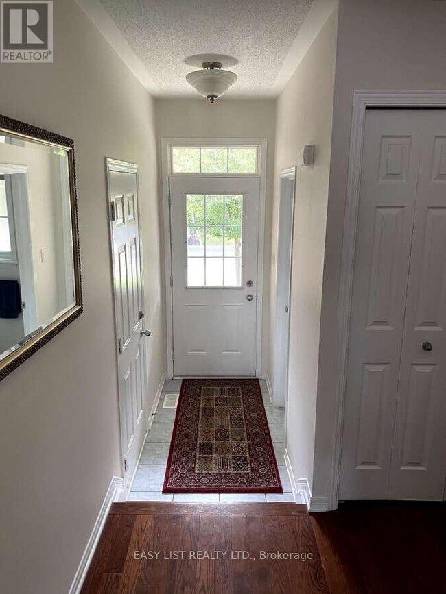 Photo - 171 Gatespark Private