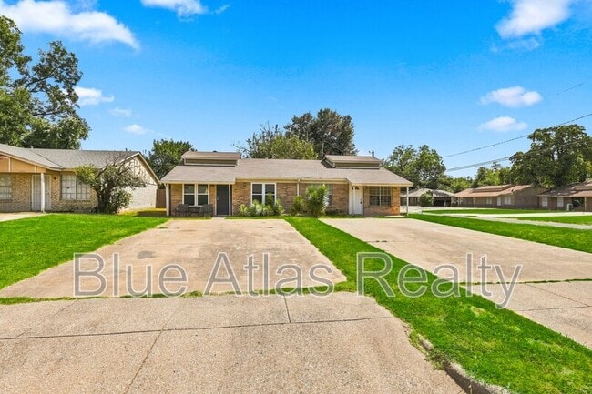 Building Photo - 1722 Fitzgerald Ct