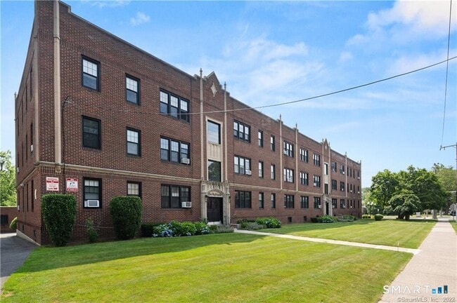 Photo - 4 Highland St Unit B3
