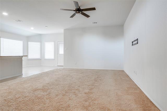 Photo - 825 Walls Blvd