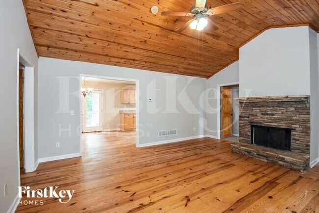 Photo - 773 Hightower Church Rd