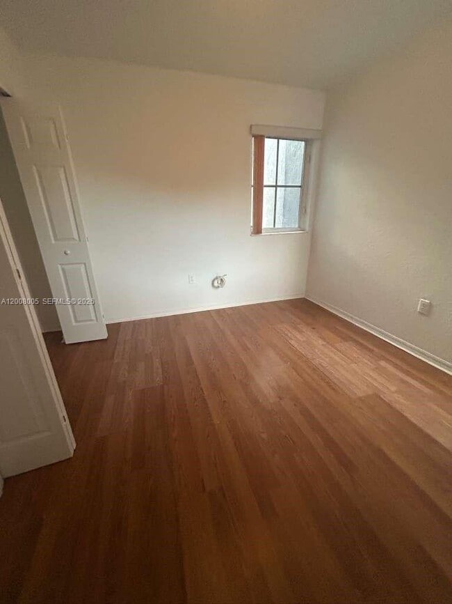 Photo - 760 SW 6th Ct