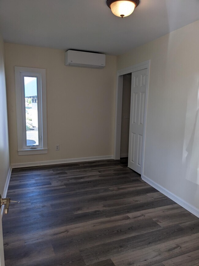 252 Lake Rd Rental House Rental in ster, NY