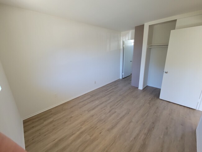 3607 Griffin Ave