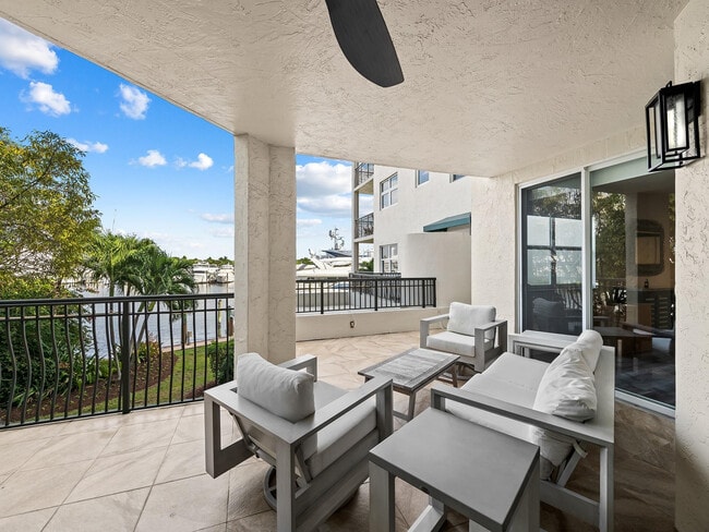 Photo - 1050 Seminole Dr Unit 2A