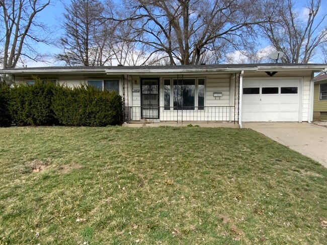 Building Photo - 1001 E Seminary St