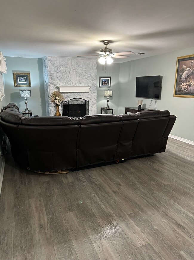 Photo - 236 Pine Ridge Dr