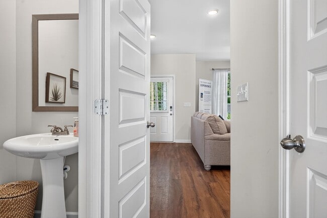 Photo - 3 Bedroom Townhome in Atlanta!