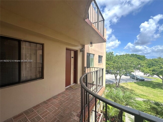 Photo - 8700 SW 133rd Ave Condo Unit 312