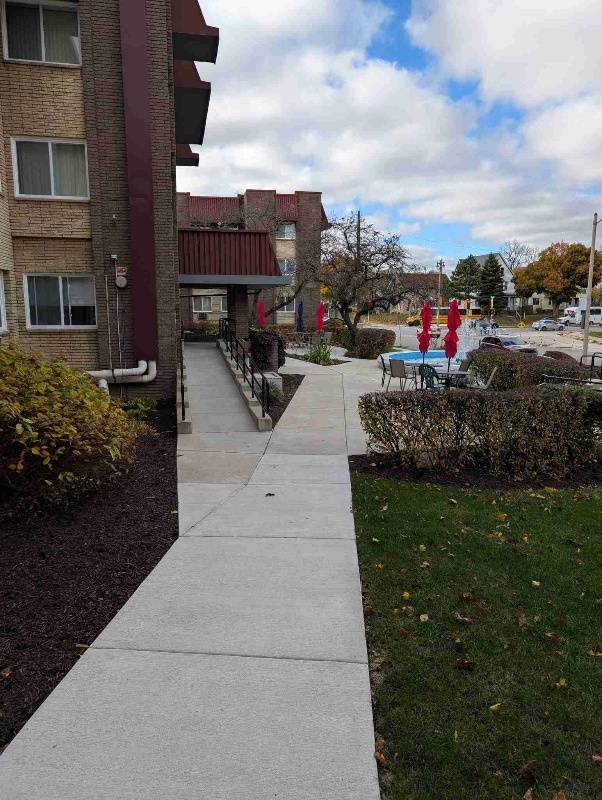 Photo - 2621 W Pierce St