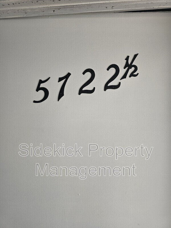 Photo - 5722 E Beverly Blvd Condo Unit 1/2