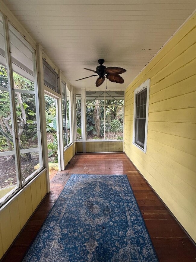 Photo - 3972 Loquat Ave