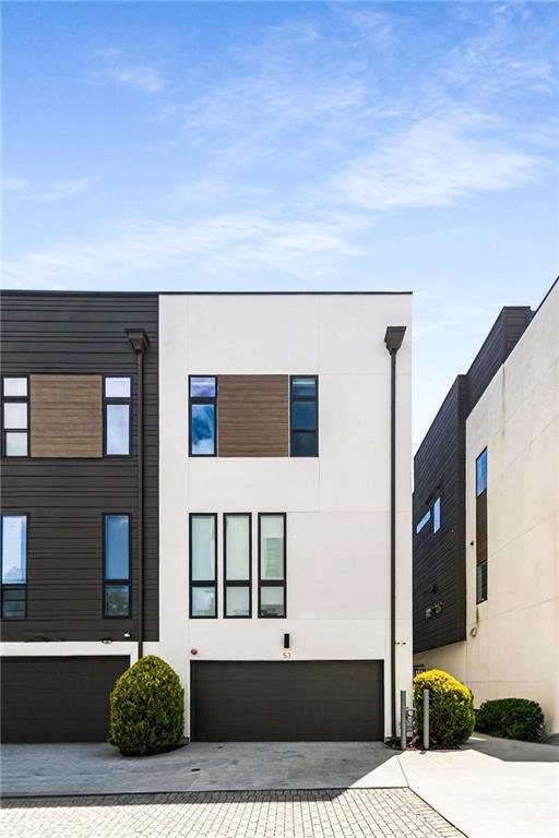 Photo - 53 Reynolds Square Ln